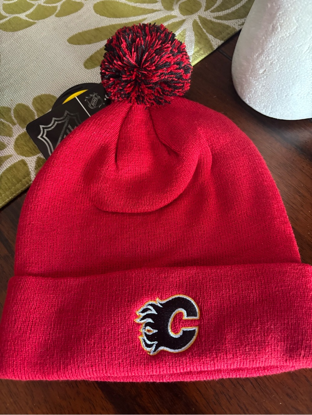NHL Calgary Flames Red Pom Cuff Beanie